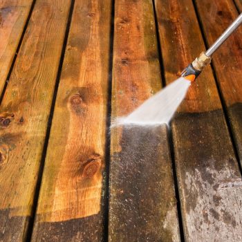 Pressure Washing Tips: How to Use a Pressure Washer